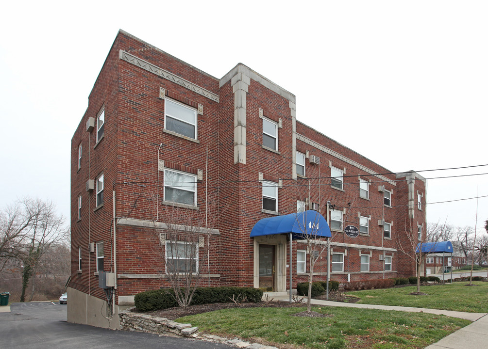 420 - 432 Riddle Road in Cincinnati, OH - Building Photo