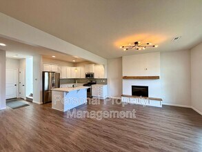 7310 N 93rd Ave in Camas, WA - Building Photo - Building Photo