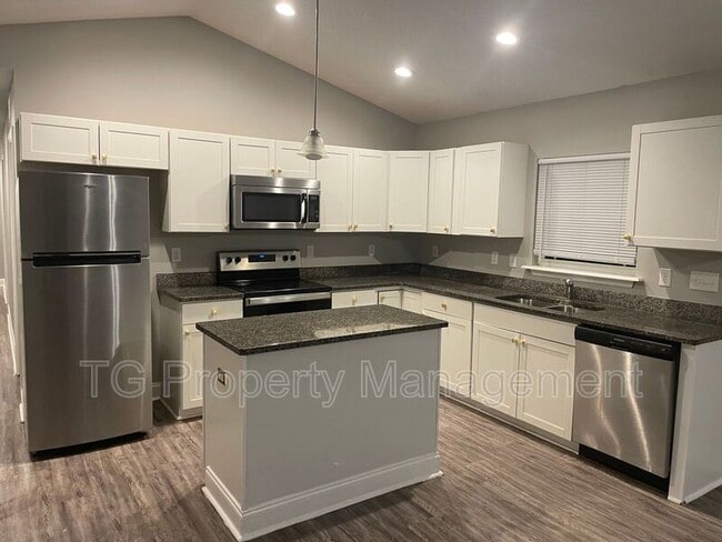 5309 Oaktrail Ln in Jacksonville, FL - Building Photo - Building Photo