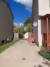 29528 Balmoral St in Garden City, MI - Building Photo - Building Photo