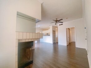 7900 Bissonnet St in Houston, TX - Building Photo - Building Photo