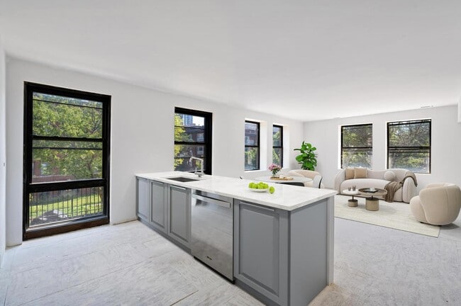5934 N Winthrop Ave in Chicago, IL - Building Photo - Building Photo