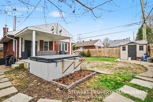 797 Hamlet Rd in Ottawa, ON - Building Photo