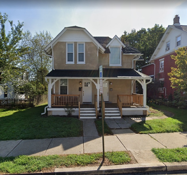 property at 137 S Spruce St