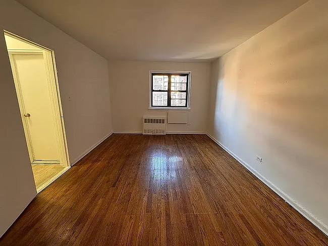 property at 41-7 Bowne St
