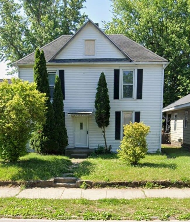 property at 1021 8th Ave