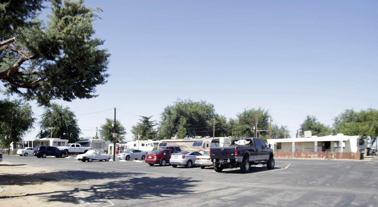 Shady Elms RV & Trailer Park in Lancaster, CA - Building Photo