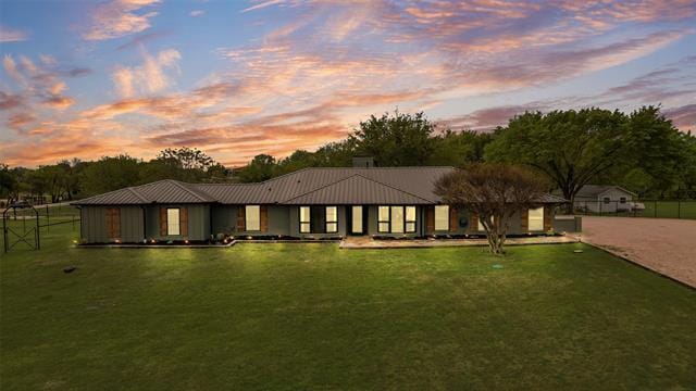 property at 850 E Lucas Rd