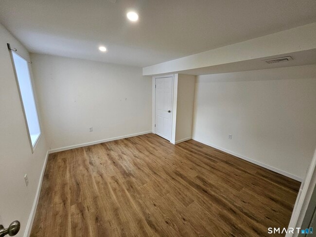 410 Main St in Southington, CT - Building Photo - Building Photo