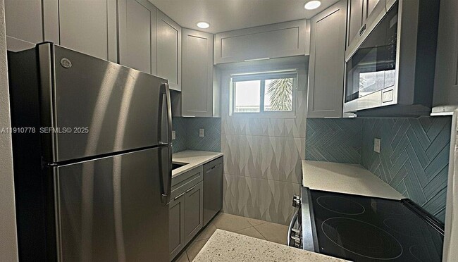 property at 2170 NE 51st Ct