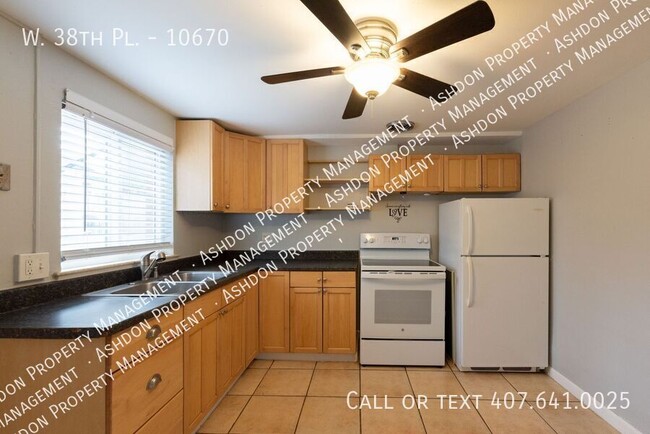 W. W 38th Pl in Wheat Ridge, CO - Building Photo - Building Photo