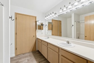 Mountain View in Bozeman, MT - Building Photo - Interior Photo