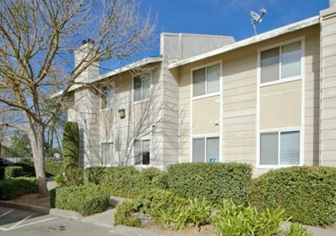 Oak Grove Apartments in Elk Grove, CA - Building Photo - Building Photo