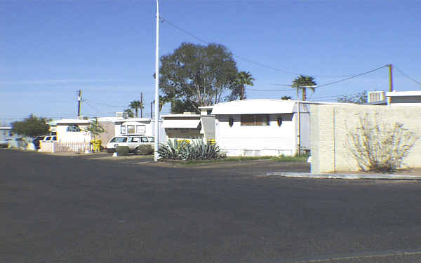 Mountain Village Mhp-16 Spaces in Phoenix, AZ - Building Photo