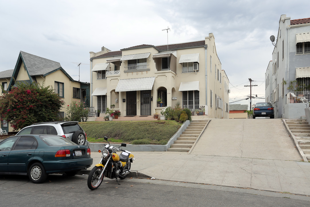 334 N Mariposa Ave in Los Angeles, CA - Building Photo