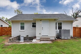 2806 Union Dr NW in Huntsville, AL - Building Photo - Building Photo