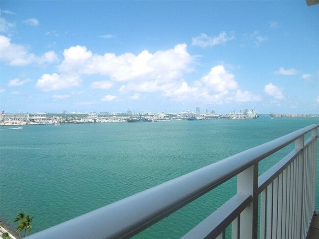 property at 770 Claughton Island Dr