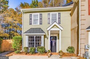 591 St James Walk SE in Marietta, GA - Building Photo