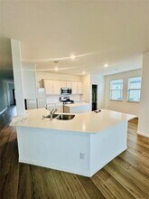 5905 Edward Dr in Aubrey, TX - Foto de edificio - Building Photo