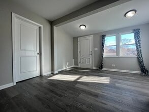 1204 N Park St in Streator, IL - Building Photo - Building Photo