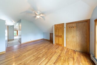 25-27-27 Lafayette St in Fairhaven, MA - Building Photo - Building Photo