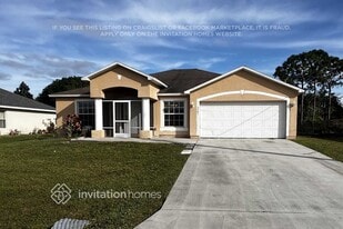 2561 SW Calender St in Port St. Lucie, FL - Building Photo