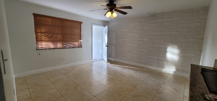 661 SE 7th Ave in Hialeah, FL - Building Photo - Building Photo