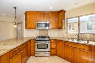 4277 Lamont St in San Diego, CA - Building Photo - Building Photo