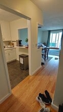 18 Pond St in Boston, MA - Building Photo - Building Photo