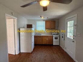 2919 NW 6th St in Gainesville, FL - Building Photo