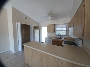 17382 W Carnegie Cir in Ft. Myers, FL - Building Photo - Building Photo