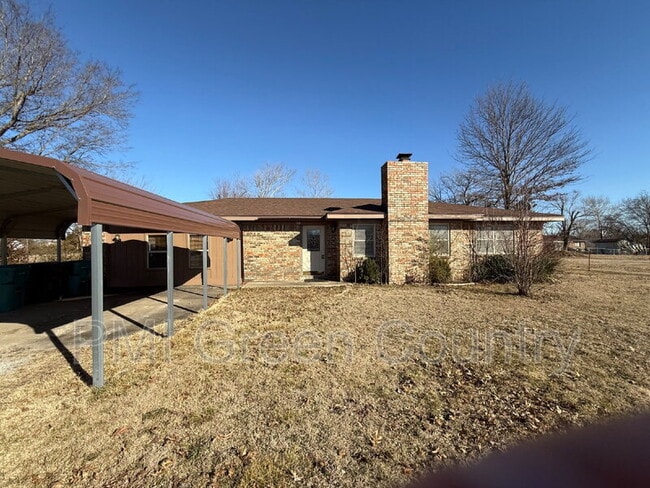 241 Suburban Ln in Inola, OK - Building Photo - Building Photo
