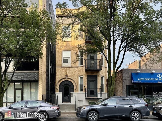 1015 N California Ave in Chicago, IL - Building Photo - Building Photo