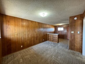 805 W Hallmark Ave in Killeen, TX - Building Photo - Building Photo