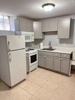 19 Archdale Rd, Unit B in Boston, MA - Building Photo