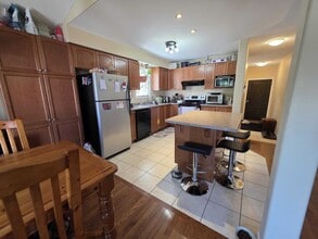 496 McCallum St in Kingston, ON - Building Photo - Building Photo