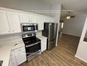 10125 Orchard Grass Ct in Charlotte, NC - Foto de edificio - Building Photo