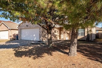228 Memory Dr in Fort Worth, TX - Building Photo - Building Photo