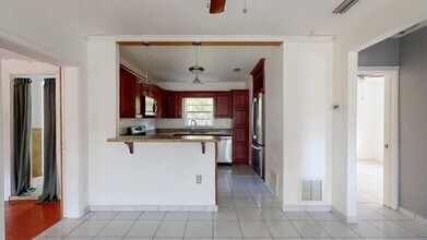 26945 Shannahan Rd in Summerland Key, FL - Foto de edificio - Building Photo