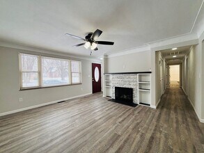 501 S Walnut St in O'Fallon, IL - Building Photo - Building Photo