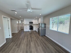 254 Quincy Ave in Long Beach, CA - Building Photo - Building Photo