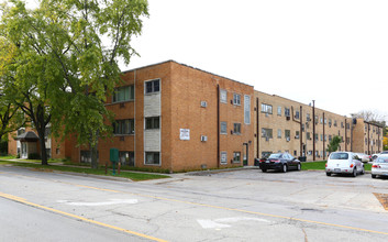 High Ridge Apartments in Wilmette, IL - Building Photo - Building Photo