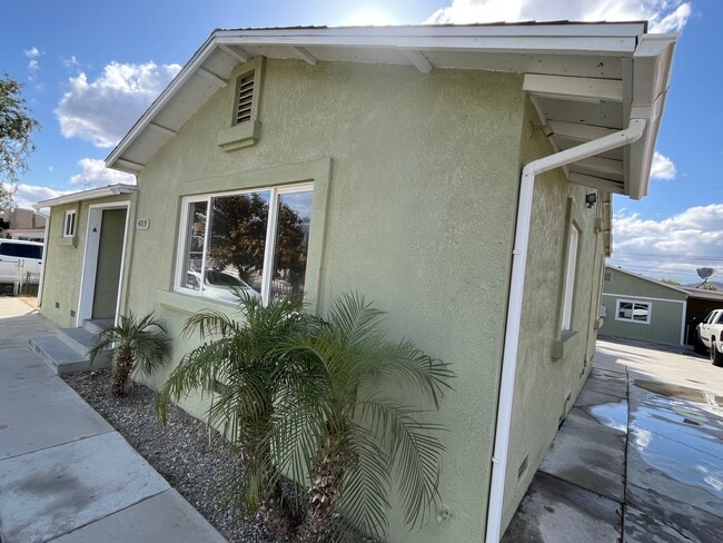 4019 Rubidoux Blvd, Unit A in Riverside, CA - Foto de edificio - Building Photo