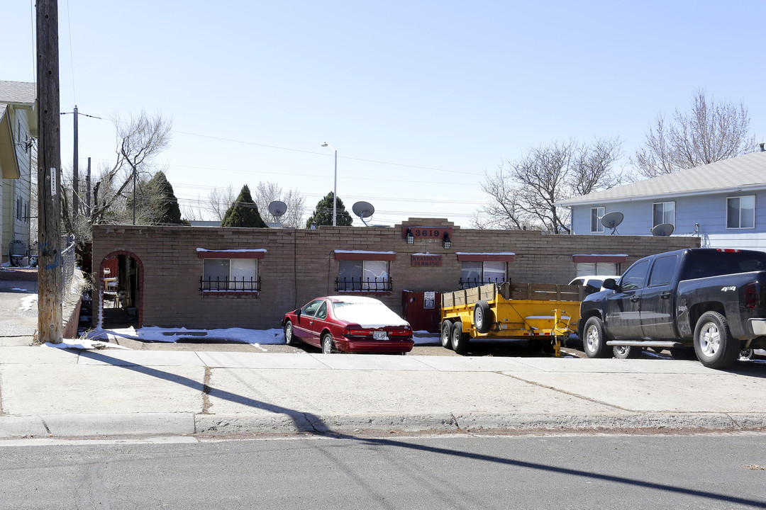 3619 Michigan Ave in Colorado Springs, CO - Building Photo