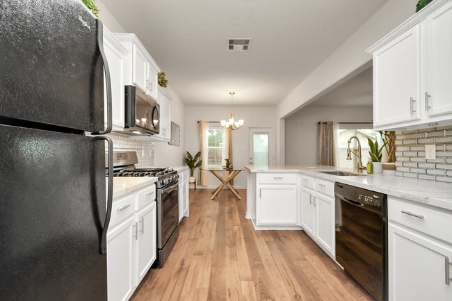 property at 829 Indigo Springs Ln