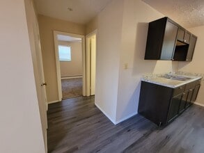 2936 W McMicken Ave, Unit 1 in Cincinnati, OH - Building Photo - Building Photo