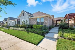 1029 3rd St in Argyle, TX - Building Photo