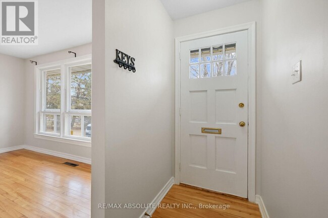 22 Jay Ave in Ottawa, ON - Building Photo - Building Photo