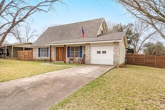 1209 Arden Dr in Austin, TX - Building Photo - Building Photo