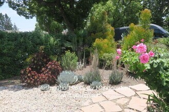 1809 N Rose St in Burbank, CA - Building Photo - Building Photo